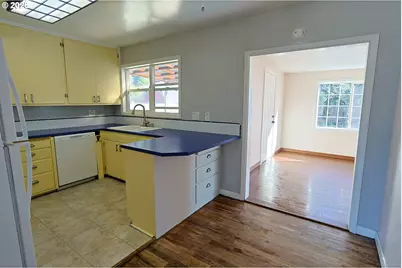 2600 Gardens Ave, Reedsport, OR 97467 - Photo 14