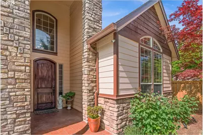 13845 SW Far Vista Dr, Beaverton, OR 97005 - Photo 2