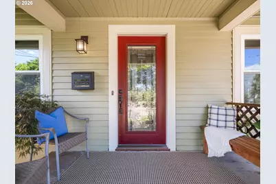 227 SE 84th Ave, Portland, OR 97216 - Photo 12