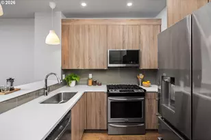 961 N Skidmore St, Portland, OR 97217 - Photo 14