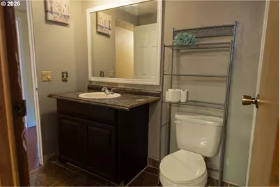 4155 NE Three Mile Ln #141, McMinnville, OR 97128 - Photo 18