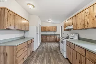 123 Sandra Rd, Silver Lake, WA 98645 - Photo 8