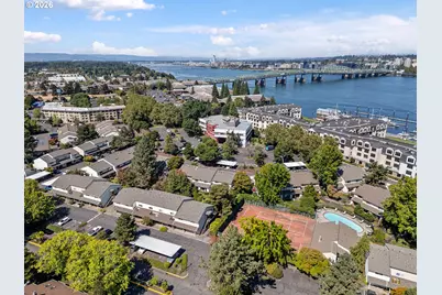 451 N Hayden Bay Dr, Portland, OR 97217 - Photo 22
