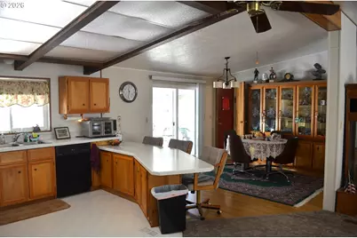 244 Kaehn Rd, Crescent, OR 97733 - Photo 8