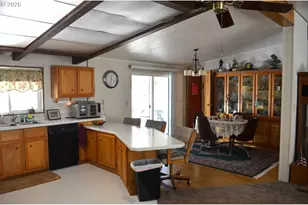 244 Kaehn Rd, Crescent, OR 97733 - Photo 8