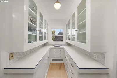 1708 SW Hawthorne Ter, Portland, OR 97201 - Photo 16