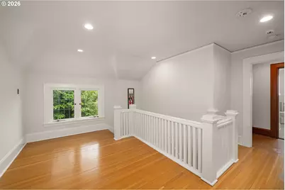 1708 SW Hawthorne Ter, Portland, OR 97201 - Photo 32