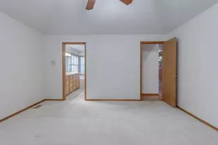 2868 NE Charlois Dr, Hillsboro, OR 97124 - Photo 20