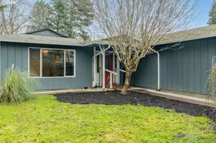 2160 SE 135th Ave, Portland, OR 97233 - Photo 4