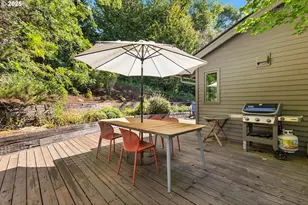 5745 SW Gaines Ct, Portland, OR 97221 - Photo 30