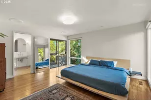 5745 SW Gaines Ct, Portland, OR 97221 - Photo 16