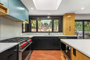 5745 SW Gaines Ct, Portland, OR 97221 - Photo 12