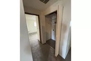 4196 47th Ave NE, Salem, OR 97305 - Photo 10