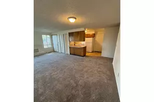 4196 47th Ave NE, Salem, OR 97305 - Photo 4