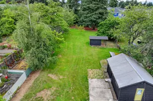 124 NE 143rd Ave, Portland, OR 97230 - Photo 32