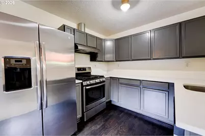 124 NE 143rd Ave, Portland, OR 97230 - Photo 14