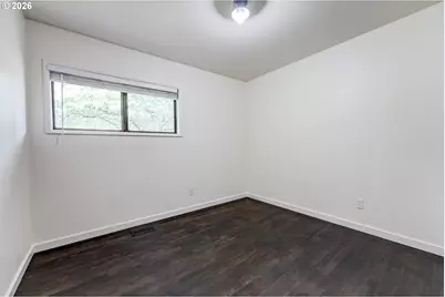 124 NE 143rd Ave, Portland, OR 97230 - Photo 22