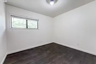 124 NE 143rd Ave, Portland, OR 97230 - Photo 22