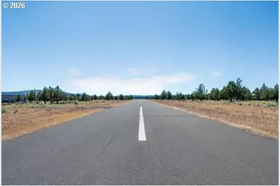 13428 SW Airfield Ln, Culver, OR 97734 - Photo 38