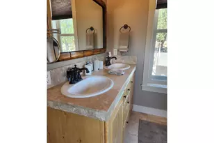 13428 SW Airfield Ln, Culver, OR 97734 - Photo 10