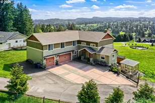 17220 S Radfords View Ln, Oregon City, OR 97045 - Photo 2