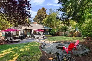 9020 SW Capitol Hwy, Portland, OR 97219 - Photo 38