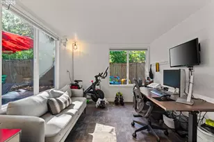 9020 SW Capitol Hwy, Portland, OR 97219 - Photo 32