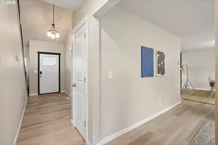 209 NW 72nd Cir, Vancouver, WA 98665 - Photo 12