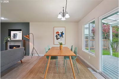 209 NW 72nd Cir, Vancouver, WA 98665 - Photo 4
