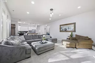 22919 SW Cowlitz Dr, Tualatin, OR 97062 - Photo 10