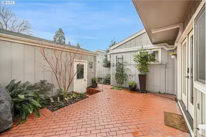 1273 Boca Ratan Dr, Lake Oswego, OR 97034 - Photo 32