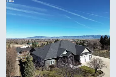 121 Ridge Dr, La Grande, OR 97850 - Photo 2