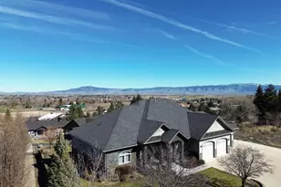 121 Ridge Dr, La Grande, OR 97850 - Photo 2