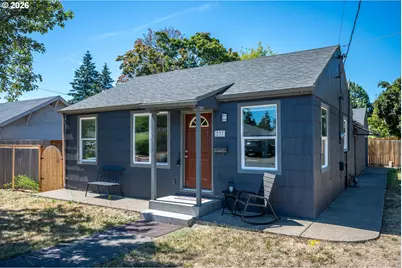 237 NE 109th Ave, Portland, OR 97220 - Photo 2