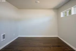 237 NE 109th Ave, Portland, OR 97220 - Photo 30