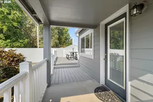 122 Grassy Ln, Roseburg, OR 97470 - Photo 24