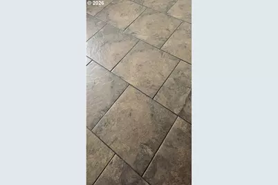 1852 NW Dogwood St, Roseburg, OR 97471 - Photo 36