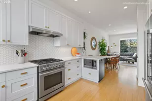 4929 N Maryland Ave, Portland, OR 97217 - Photo 8