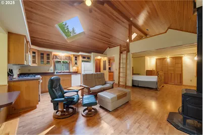 24760 Trask West Rd, Tillamook, OR 97141 - Photo 10