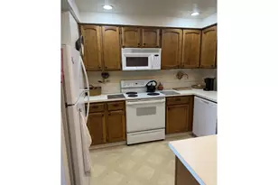 650 Harlow Rd, Springfield, OR 97477 - Photo 8
