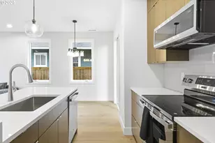 6906 SE Brooklyn St, Portland, OR 97206 - Photo 10