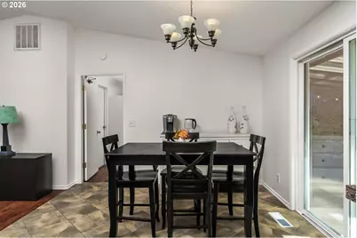 6490 SW Nehalem Ln, Beaverton, OR 97007 - Photo 10