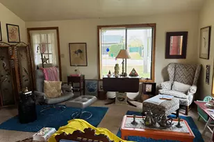 330 10th St, Bandon, OR 97411 - Photo 36