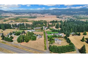 84545 Drew Ln, Pleasant Hill, OR 97455 - Photo 36