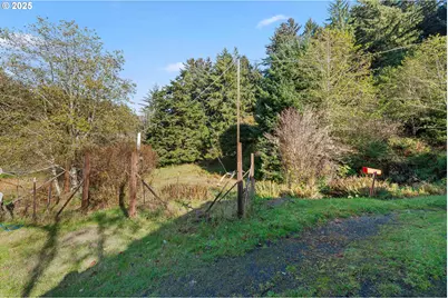90410 Cape Arago Hwy, Coos Bay, OR 97420 - Photo 18