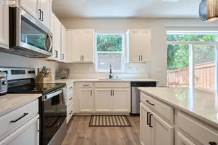 5904 NE 80th Ct, Vancouver, WA 98662 - Photo 18