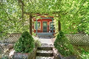 2702 N Winchell St, Portland, OR 97217 - Photo 32