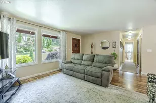40211 Deerhorn Rd, Springfield, OR 97478 - Photo 6