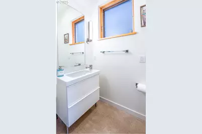 2747 Friendly Aly, Eugene, OR 97405 - Photo 14