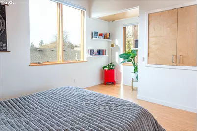 2747 Friendly Aly, Eugene, OR 97405 - Photo 18